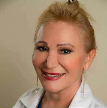 Slider image (7) Dr. Annamaria Kovacs